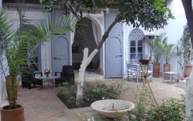 Riad Dar Dounia