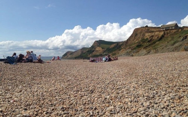 Siesta Chalet, BRIDPORT