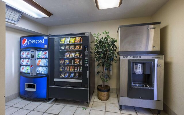 Red Roof Inn PLUS+ Pittsburgh South - Airport