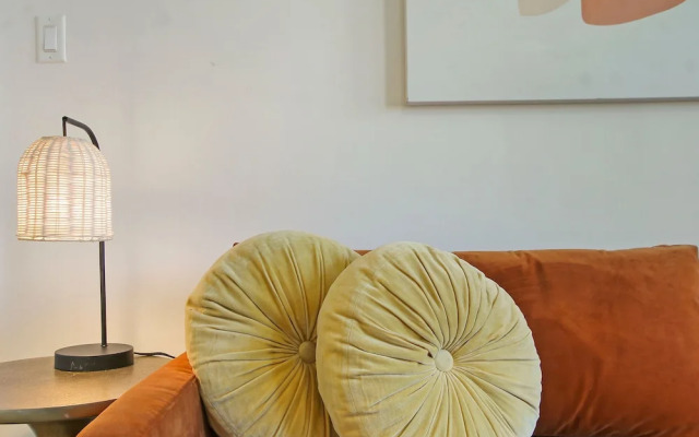 Ideal 1BR Apt - Cullom C2