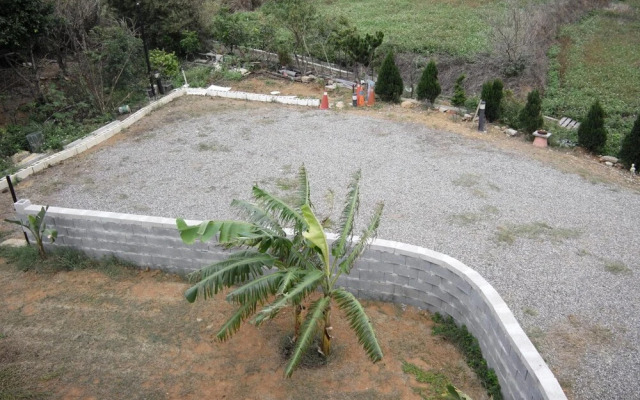 New Zhilan B&B