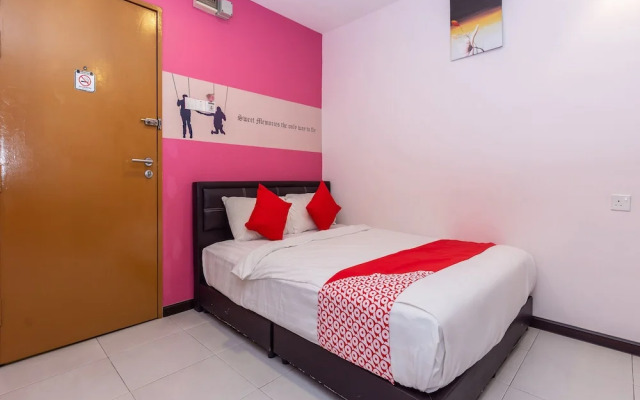 OYO 954 Sweet Memories Hotel