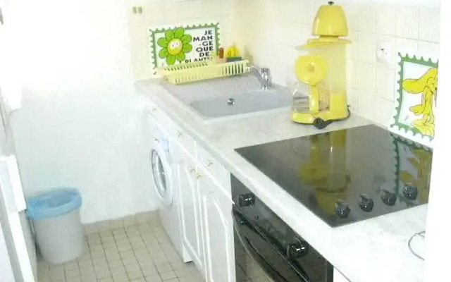 Rental Apartment Les Occitanes - Gruissan 1 bedroom 4 persons