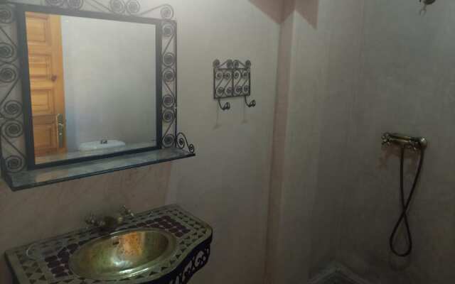 Riad Porte Des 5 Jardins