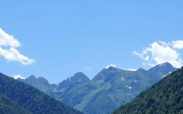 Appartement Bagnères-de-Luchon, 2 pièces, 4 personnes - FR-1-313-127