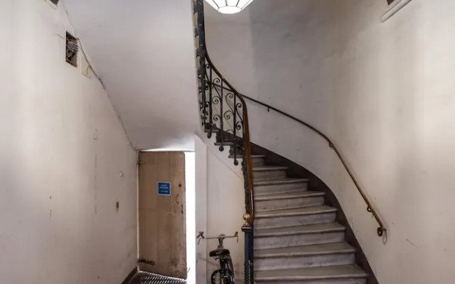 Appartamento d Azeglio nel Salotto di Bologna