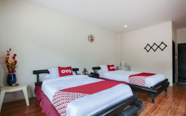 Oyo 888 Apinyas Place Karon