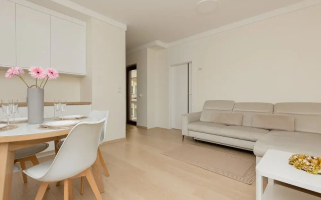 Warsaw Apartment Home Office by Renters