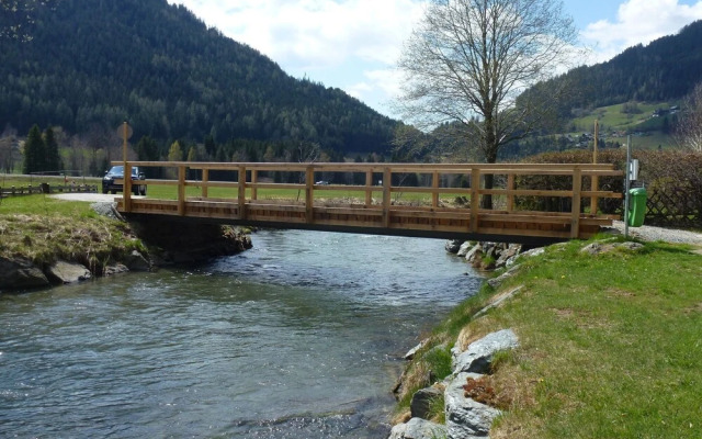 Spacious Apartment in Patergassen near Ski Area & Lake