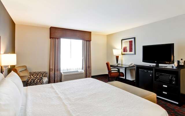 Hampton Inn & Suites by Hilton Red Deer