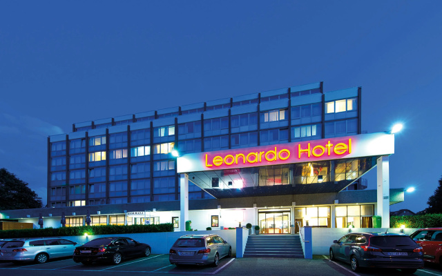 hotelImage