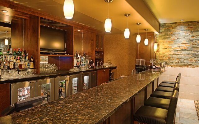 Holiday Inn Hotel & Suites West Edmonton by IHG