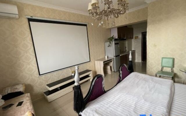 Panjin Lianlian Apartment