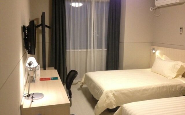 Jinjiang Inn Shanghai Songjiang Renmin North Road