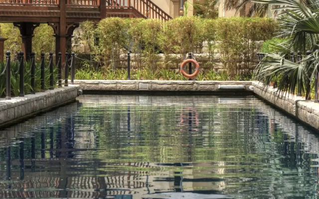 Shangri-La  Apartments Qaryat Al Beri