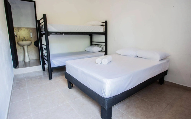 Che Tulum Hostel & Bar