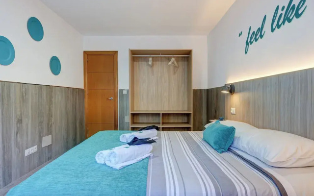Andalusian Apartment By Seric