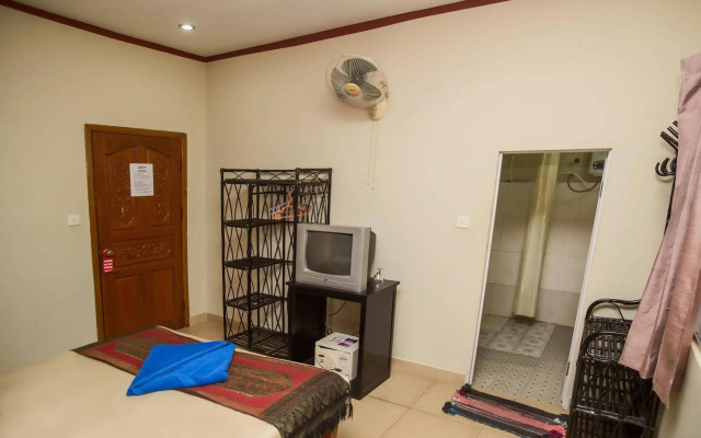 Beach Road Hotel