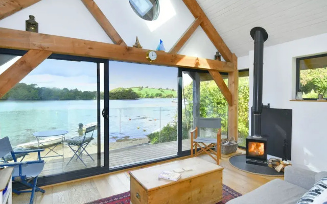 Water Edge House Boathouse