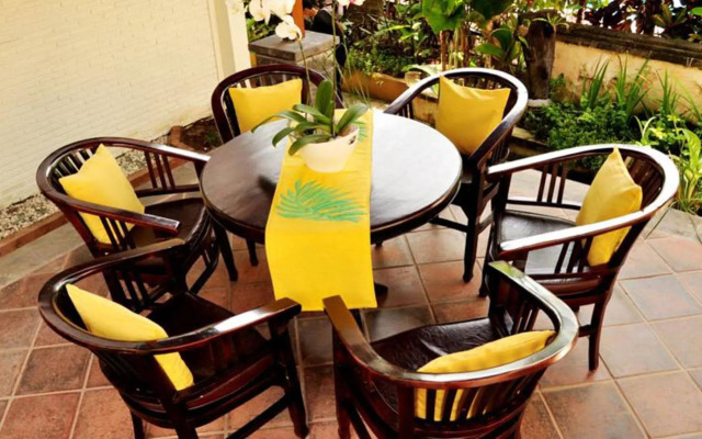 Sarinande Hotel
