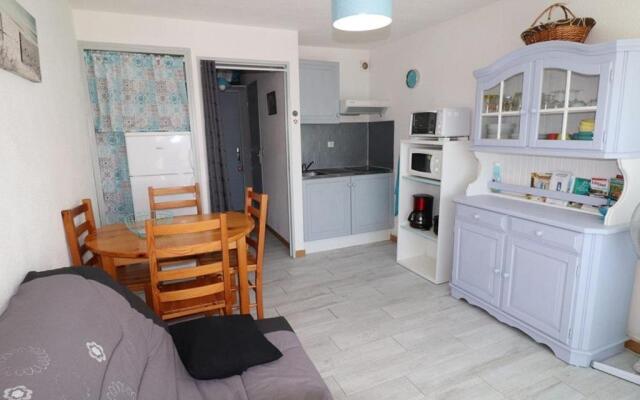 Appartement Le Grau-du-Roi, 1 pièce, 4 personnes - FR-1-307-96