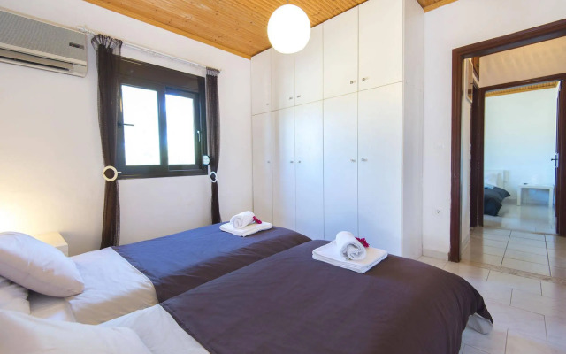 Minas Villa