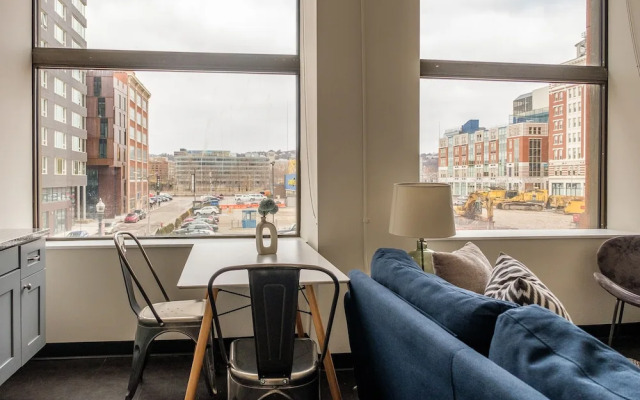 Apartments in Pittsburgh's Cultural District by Frontdesk