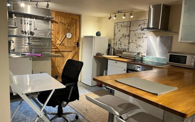 Studio Annex