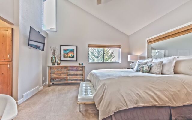 Park City Red Pine Retreat