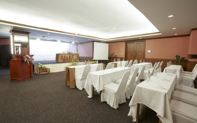Centara Life Hotel Mae Sot