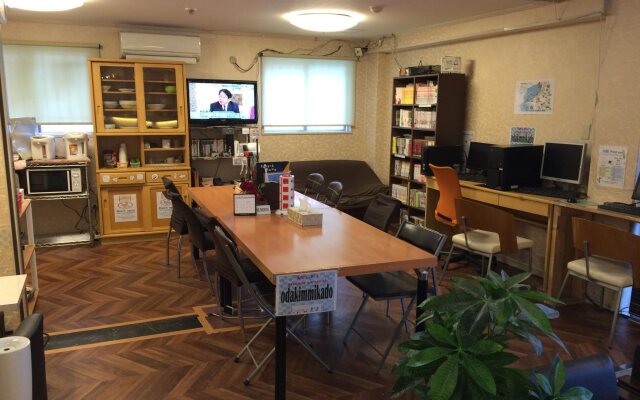 Hotel Mikado - Hostel