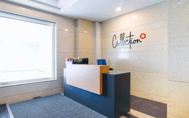 Collection O 30080 Sapphire 83 Mall