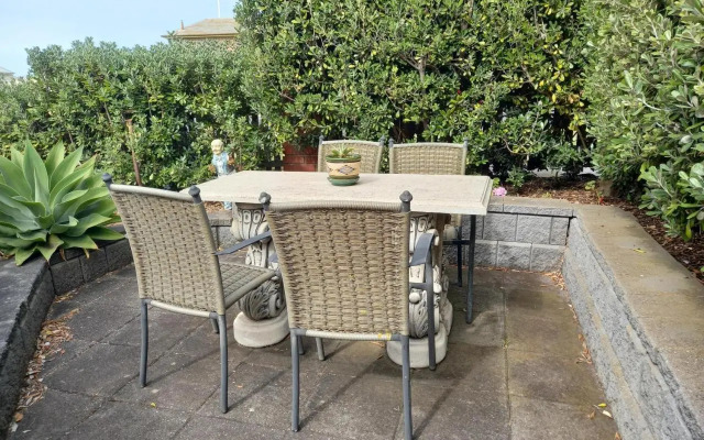 Central to CBD CoSheirm Apartments On Merri
