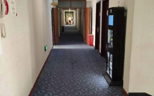 Lanyue Hotel