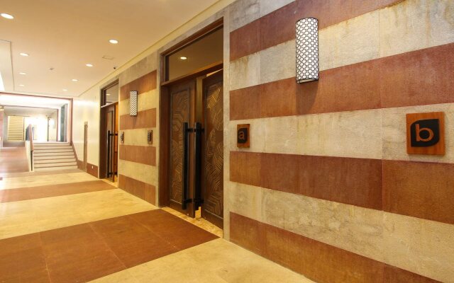 Crown Regency Beach Resort