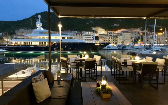 Le Centre Nautique Suites
