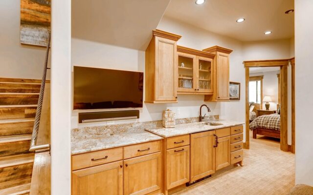 Echo Base at Shockhill Landing