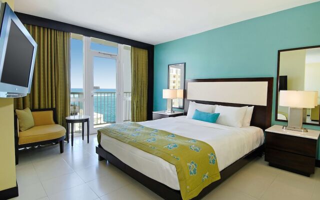 San Juan Condado Plaza, Curio Collection by Hilton