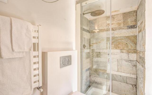 Appartamento di Design Con Vista Sui Monti