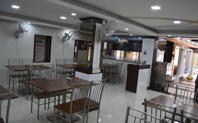 Hotel Royal Treat Kolhapur