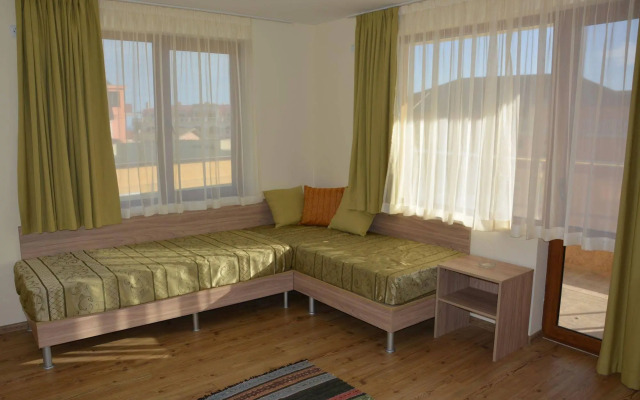 Golden House Apartments