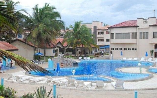 Ramada Resort Accra Coco Beach