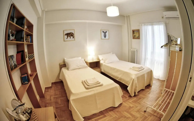 Top Koukaki Location 3rd floor 2bdr