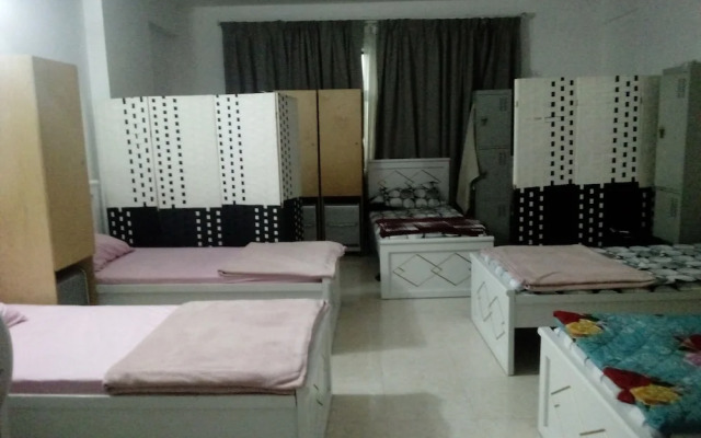 Royce Youth Hostel