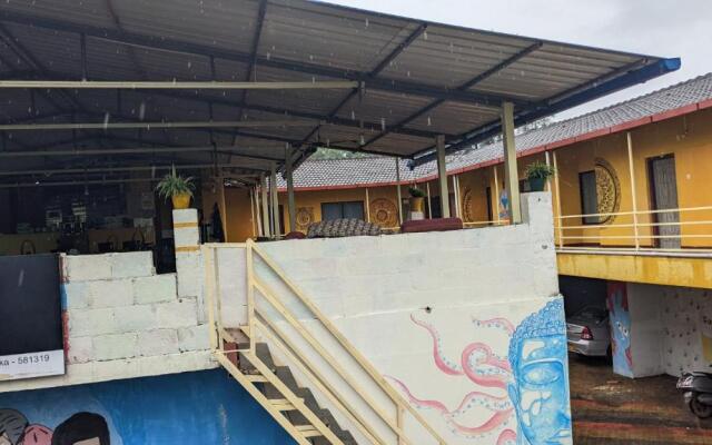 Gokarna Mid Beach Stay, Karnataka