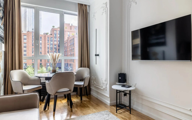 Апартаменты CITY PARK (СИТИ ПАРК) на улице Мантулинская