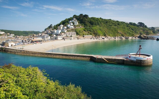 A spacious barn conversion with charming features near Looe