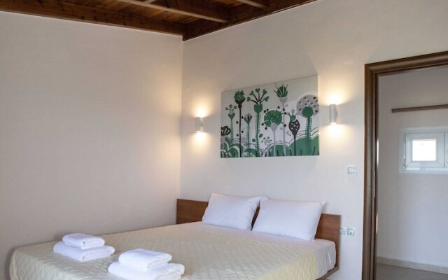 Spacious House with great view in Corfu