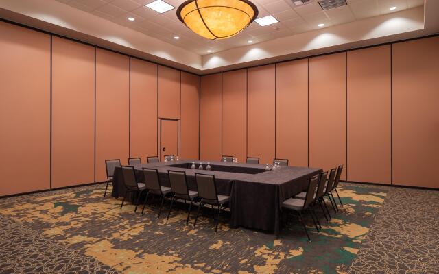 Holiday Inn Stevens Point - Convention Ctr by IHG