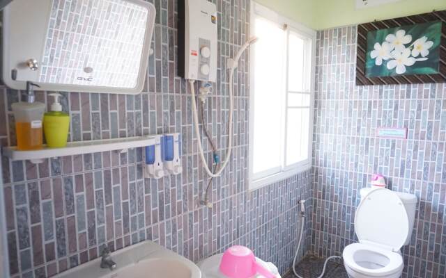 Ruenkhawhom Residence